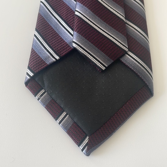 Burgundy and Grey Striped Handmade Silk Tie - Pronto Uomo - Picture 7 of 7